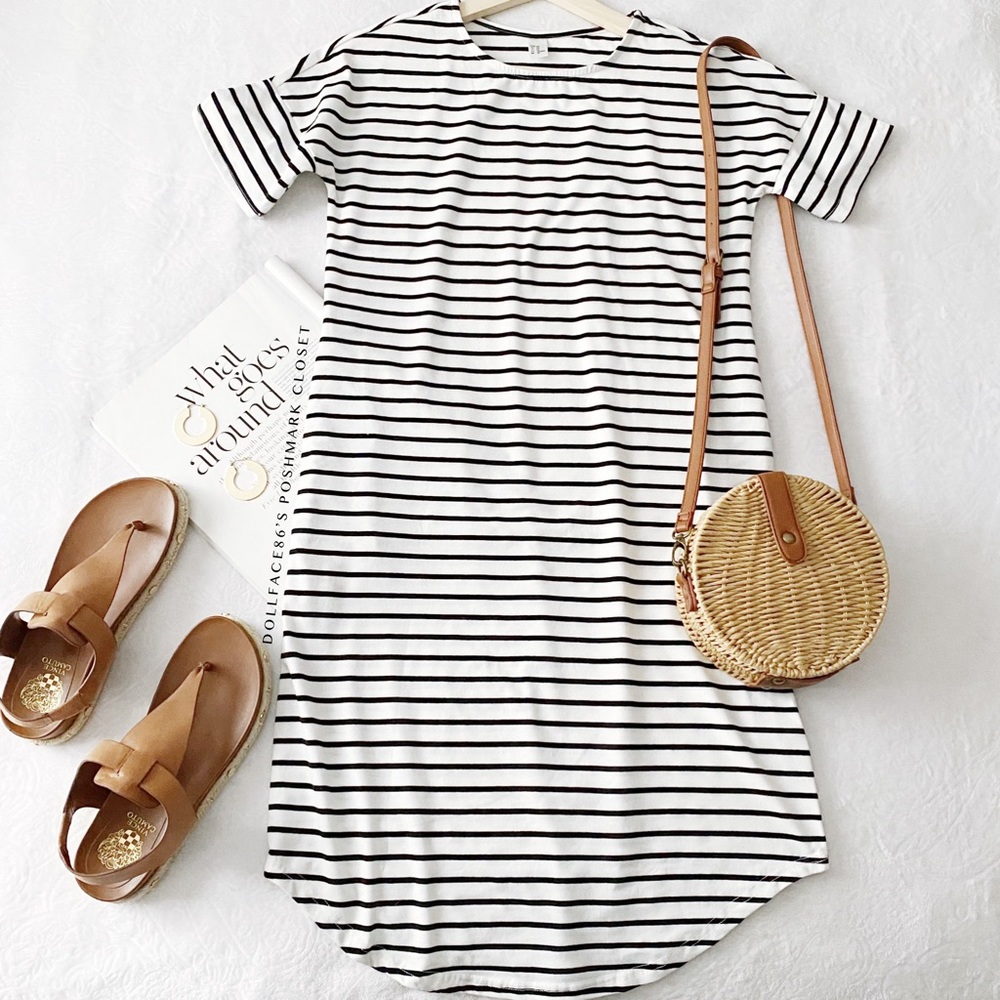 Black + White Stripe Stretchy Midi shirt dress shirtdress with Pockets